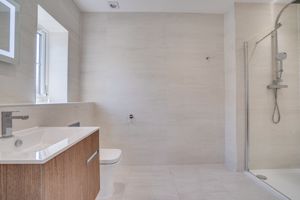 Bedroom Three En-Suite- click for photo gallery